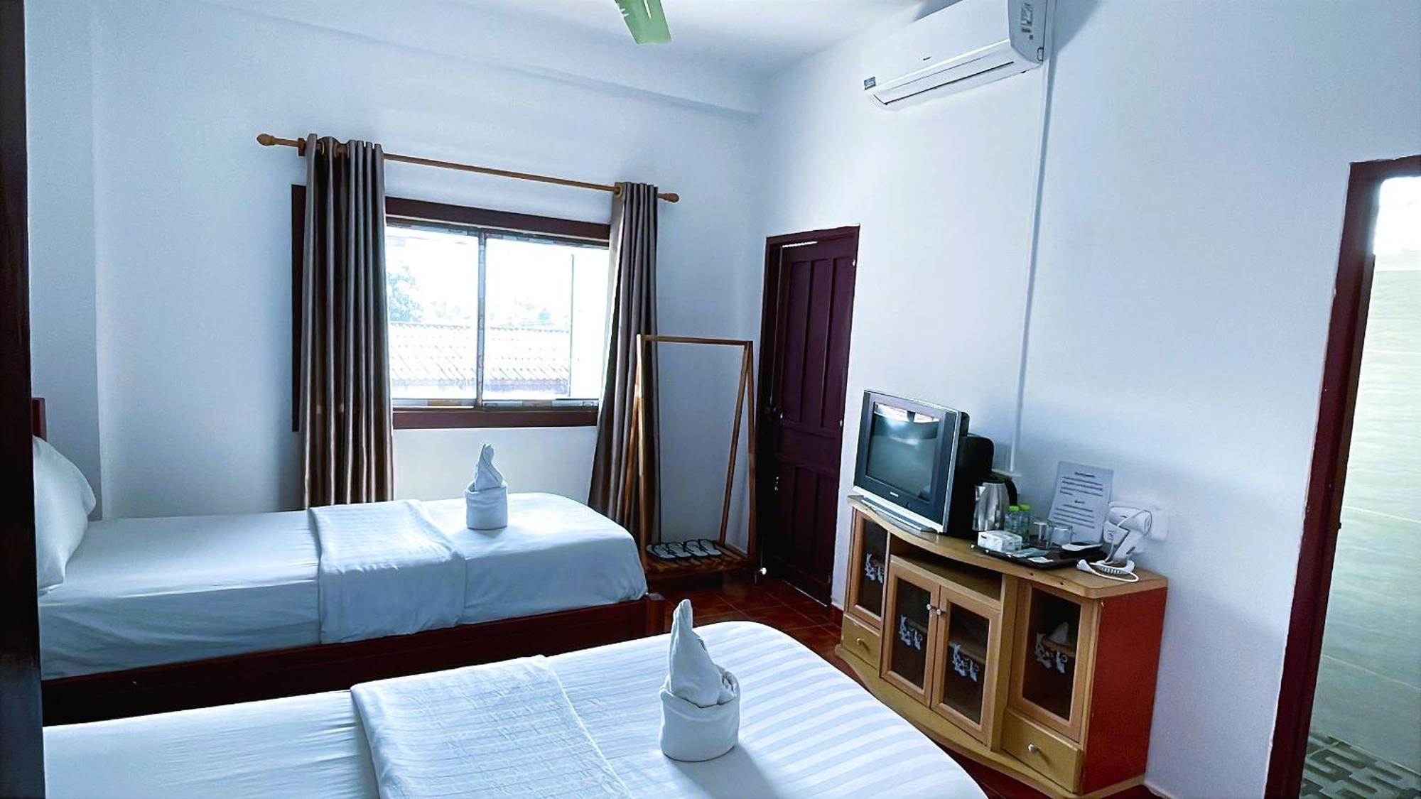 Walking Street Villa 万荣 外观 照片