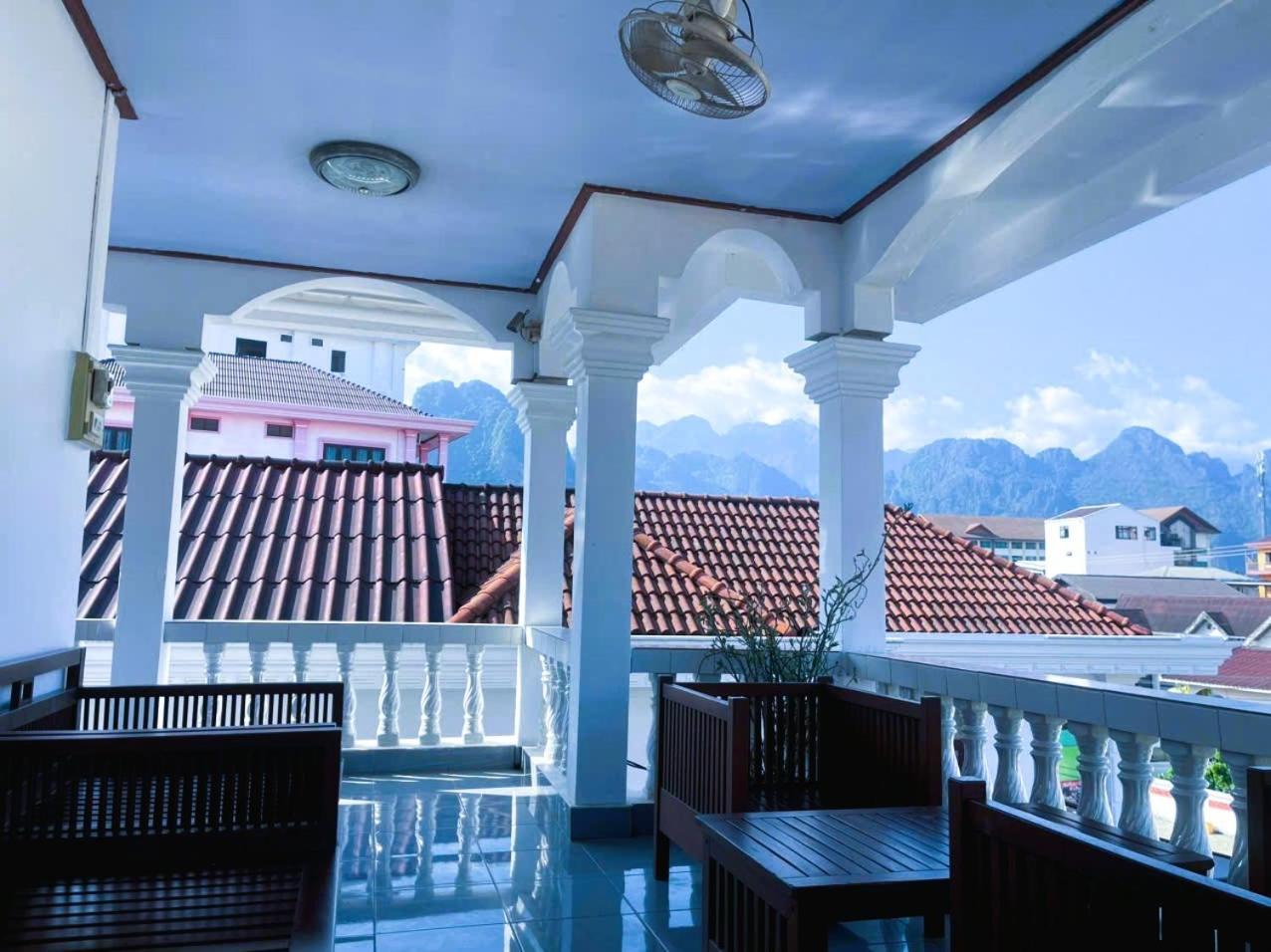 Walking Street Villa 万荣 外观 照片